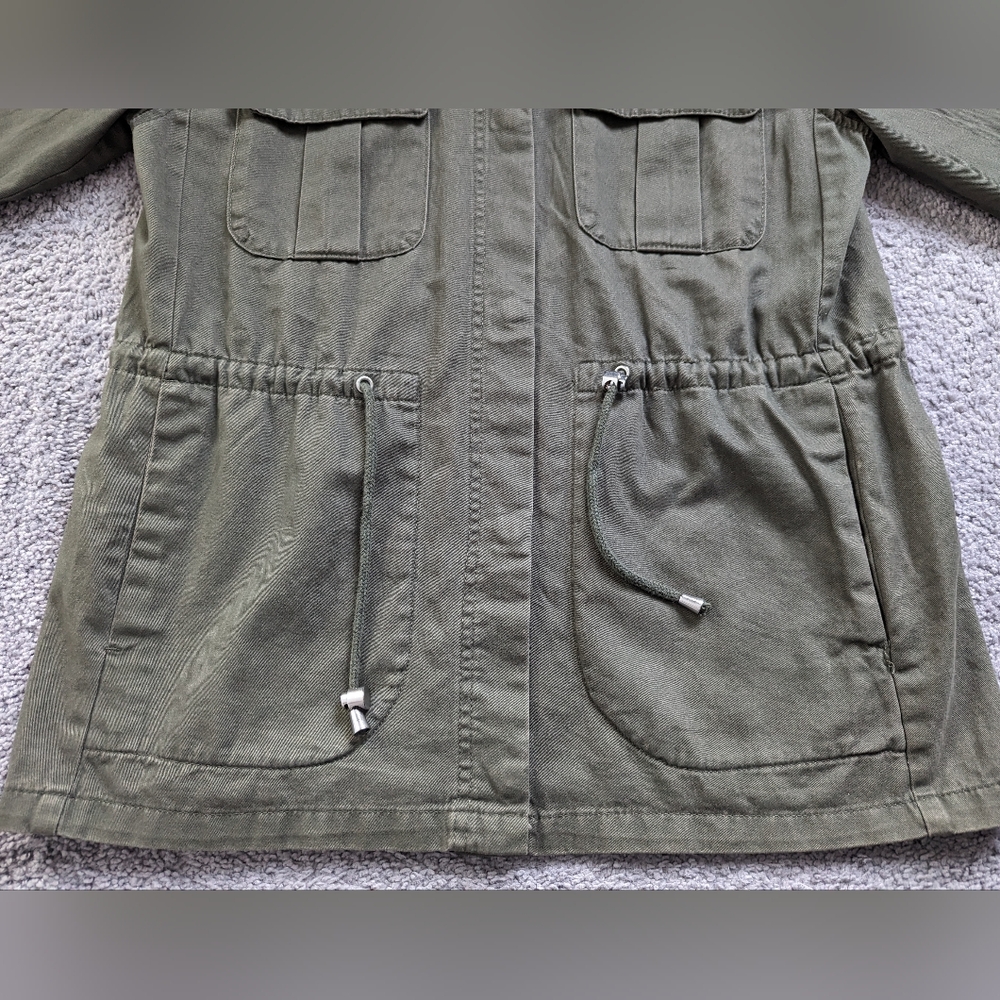 H&M light jacket - Picture 3 of 6